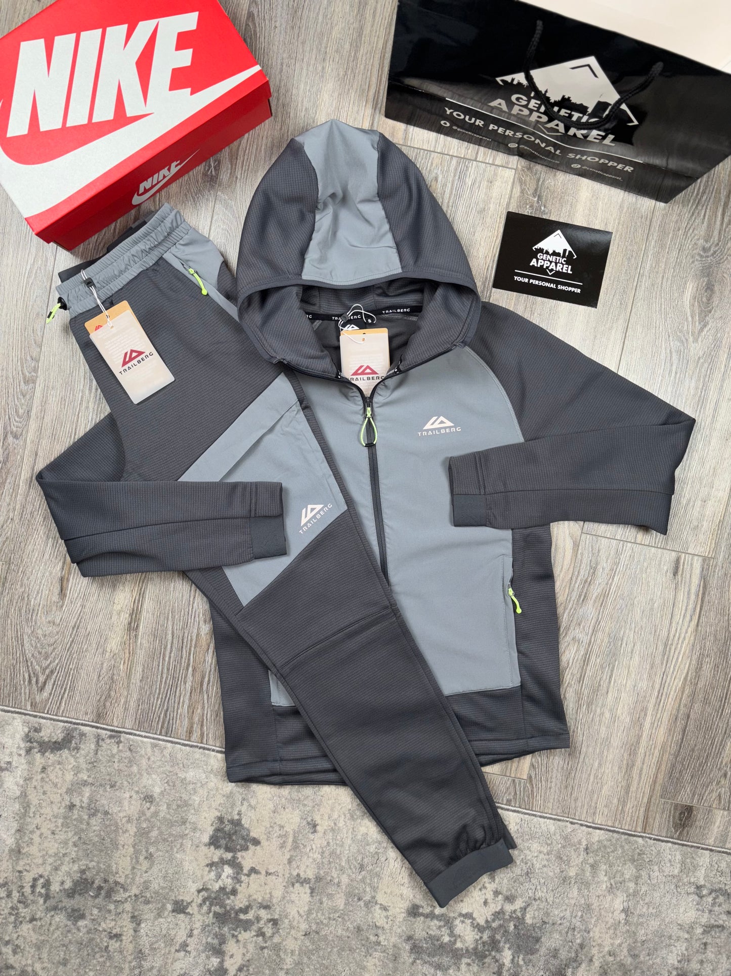 Trailberg Fleece Tracksuit - ‘Grey / Black ‘