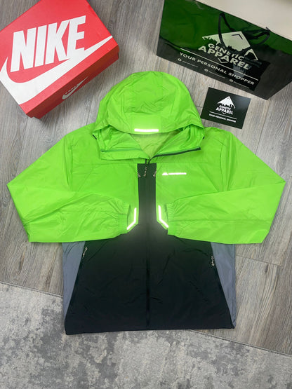 Monterrain Windrunner Tracksuit - ‘Lime/Black’