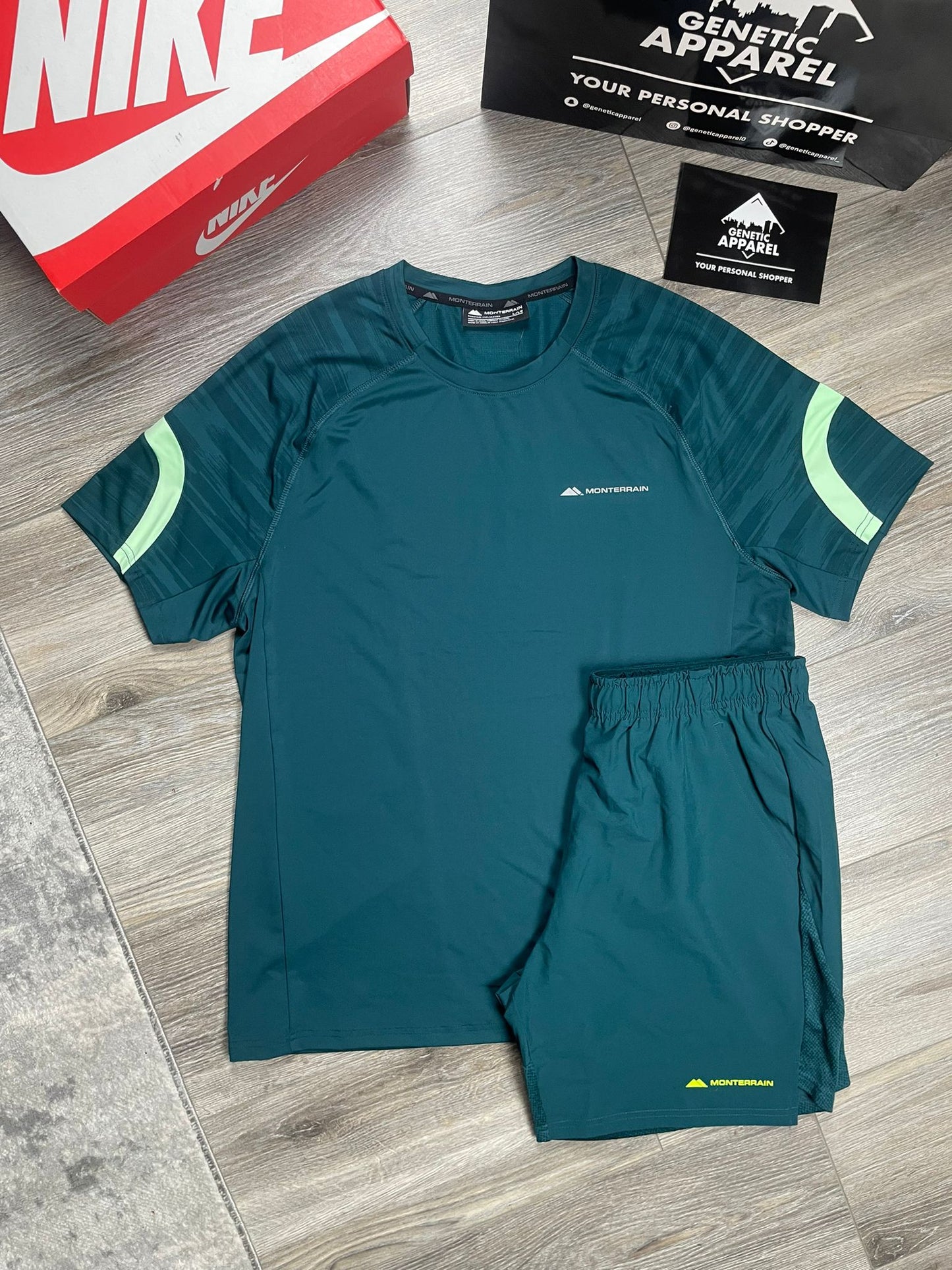 Monterrain Two-Piece Set - ‘Vapour Green’